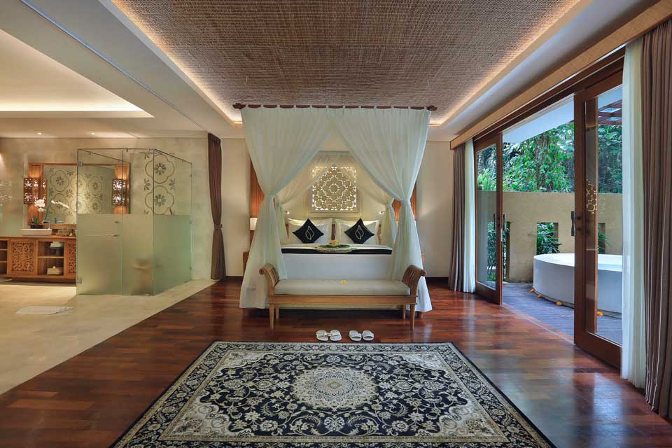 Royal Suite with Spa Bath