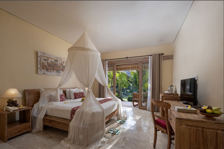 Suite with Garden - Kailash Suite